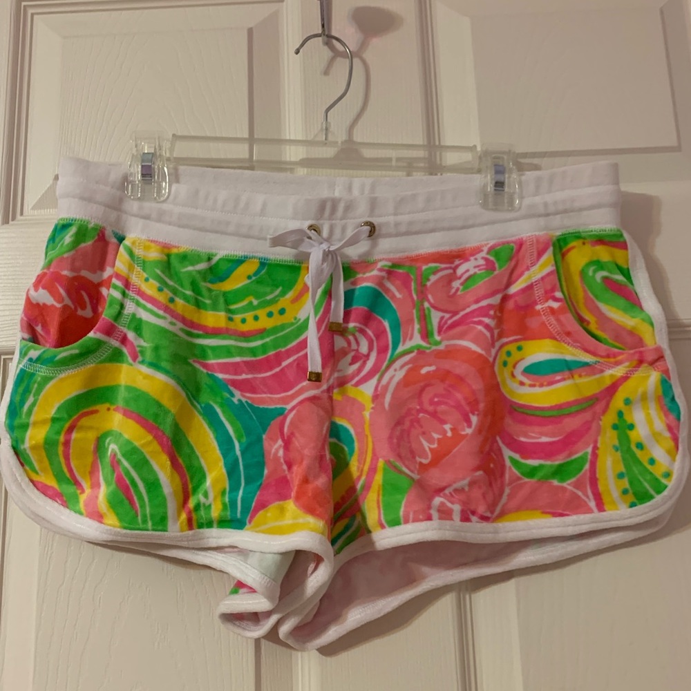 Lilly Pulitzer Beach Shorts Size Large ECU
